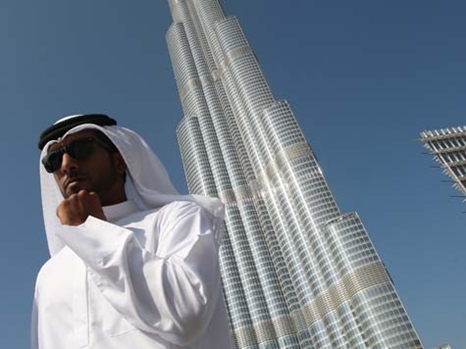 Demonstration der Stärke Dubais